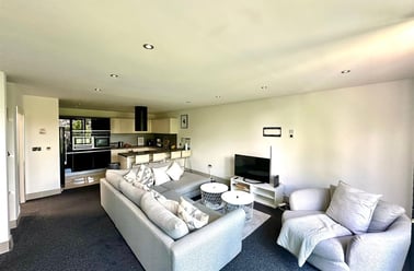 Psalter Lane, Ecclesall, Sheffield - Image 2